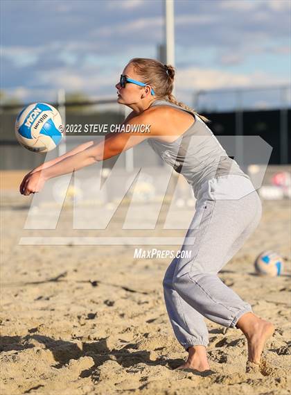 Thumbnail 3 in Mountain View vs Perry at Casteel photogallery.