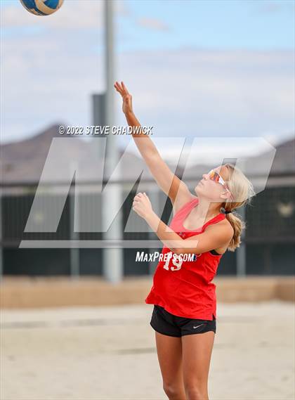 Thumbnail 1 in Mountain View vs Perry at Casteel photogallery.