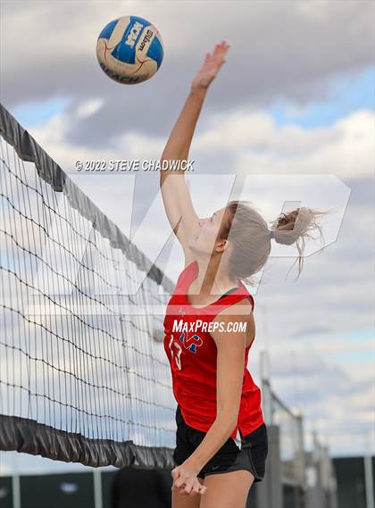 Thumbnail 3 in Mountain View vs Perry at Casteel photogallery.