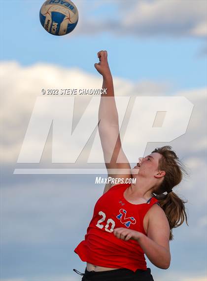 Thumbnail 3 in Mountain View vs Perry at Casteel photogallery.