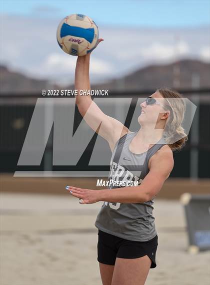 Thumbnail 2 in Mountain View vs Perry at Casteel photogallery.