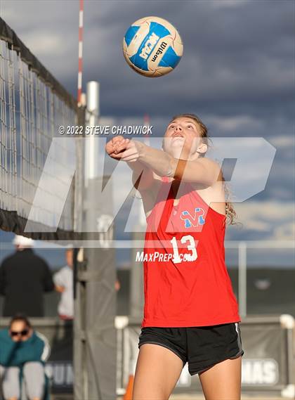 Thumbnail 3 in Mountain View vs Perry at Casteel photogallery.