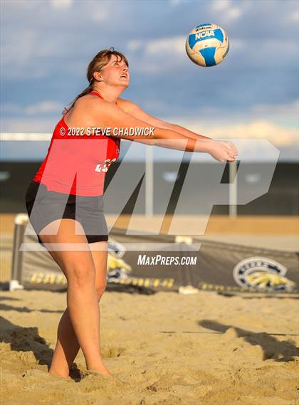 Thumbnail 3 in Mountain View vs Perry at Casteel photogallery.