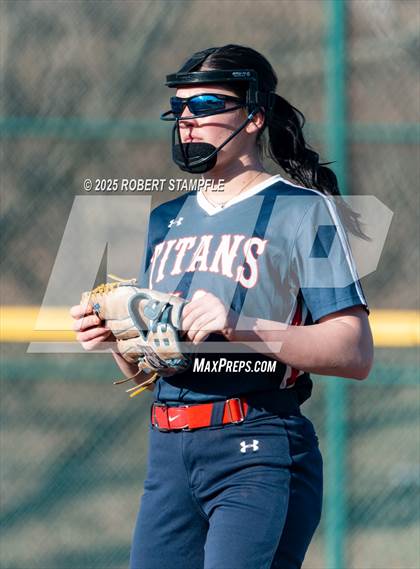 Thumbnail 1 in Shaler Area @ Pine-Richland (Scrimmage) photogallery.