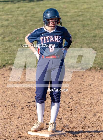 Thumbnail 1 in Shaler Area @ Pine-Richland (Scrimmage) photogallery.