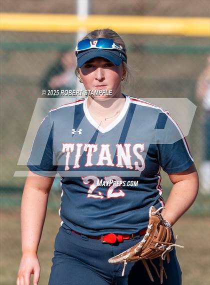 Thumbnail 1 in Shaler Area @ Pine-Richland (Scrimmage) photogallery.
