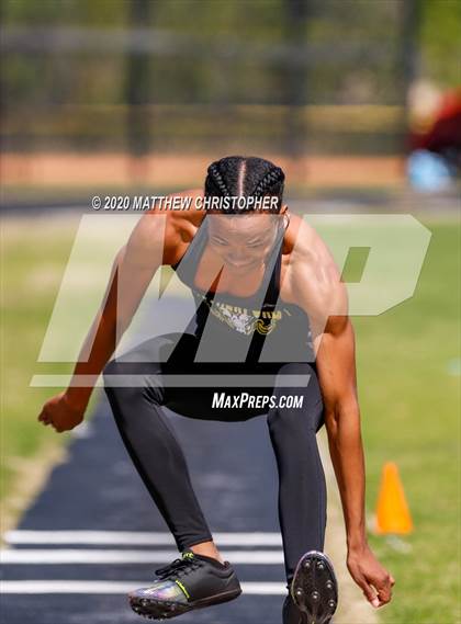 Thumbnail 1 in South Walton vs. Niceville (Seahawk Invitational) photogallery.