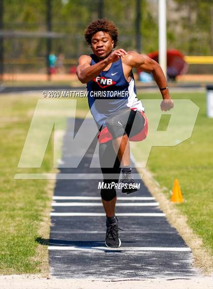Thumbnail 1 in South Walton vs. Niceville (Seahawk Invitational) photogallery.