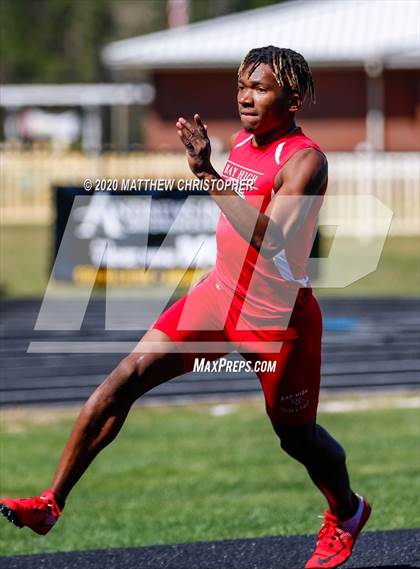 Thumbnail 1 in South Walton vs. Niceville (Seahawk Invitational) photogallery.