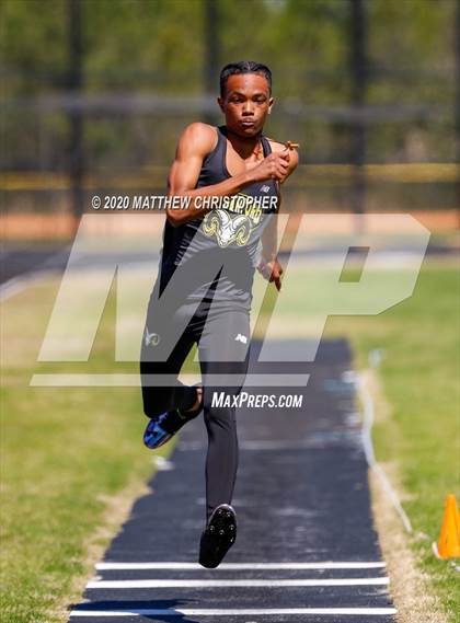 Thumbnail 3 in South Walton vs. Niceville (Seahawk Invitational) photogallery.