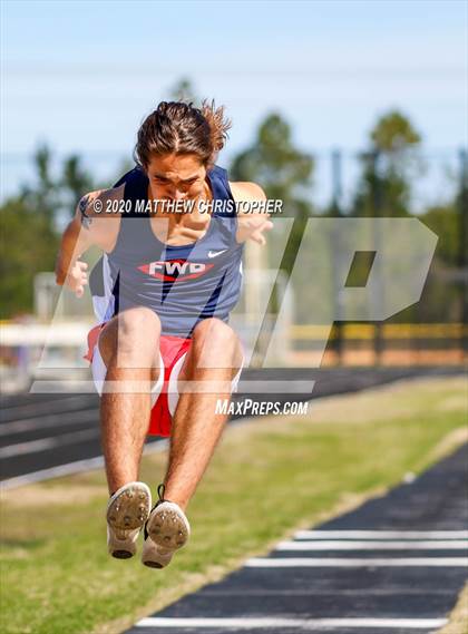 Thumbnail 2 in South Walton vs. Niceville (Seahawk Invitational) photogallery.