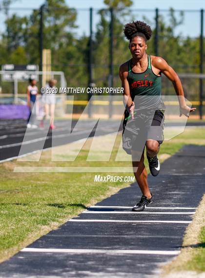 Thumbnail 3 in South Walton vs. Niceville (Seahawk Invitational) photogallery.