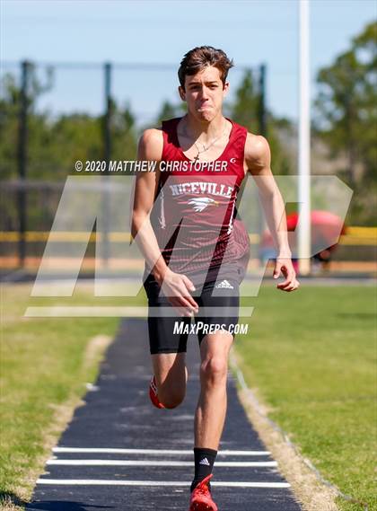 Thumbnail 3 in South Walton vs. Niceville (Seahawk Invitational) photogallery.