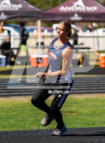 Thumbnail 2 in South Walton vs. Niceville (Seahawk Invitational) photogallery.