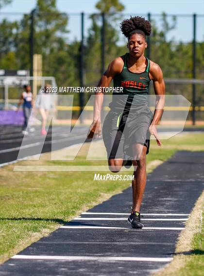 Thumbnail 1 in South Walton vs. Niceville (Seahawk Invitational) photogallery.