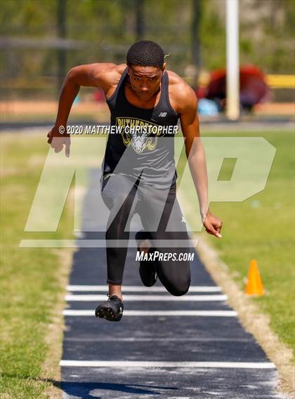 Thumbnail 2 in South Walton vs. Niceville (Seahawk Invitational) photogallery.