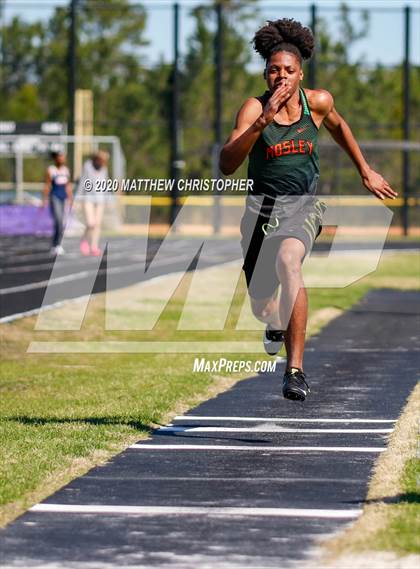 Thumbnail 2 in South Walton vs. Niceville (Seahawk Invitational) photogallery.