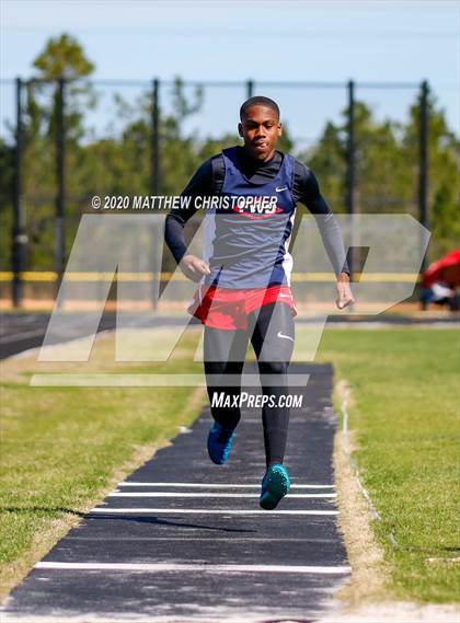 Thumbnail 1 in South Walton vs. Niceville (Seahawk Invitational) photogallery.