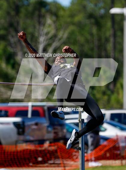 Thumbnail 3 in South Walton vs. Niceville (Seahawk Invitational) photogallery.