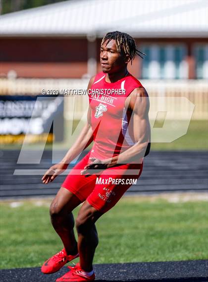 Thumbnail 2 in South Walton vs. Niceville (Seahawk Invitational) photogallery.