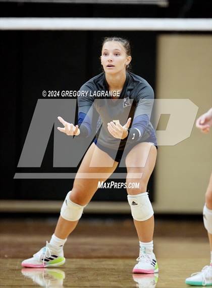 Thumbnail 3 in Keller vs Keller Central photogallery.