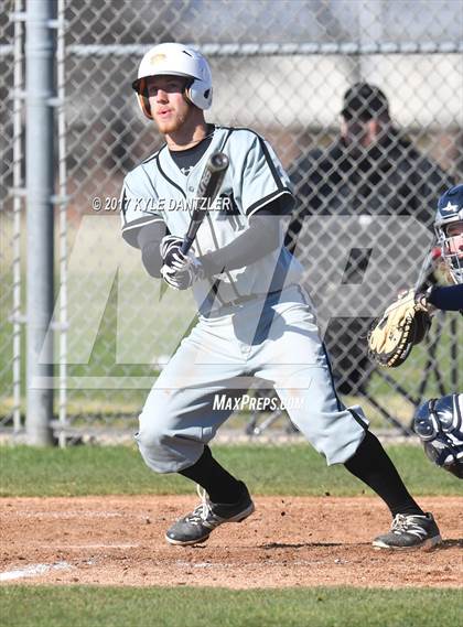 Thumbnail 2 in V.R. Eaton vs Pittsburg (Celina Tournament) photogallery.