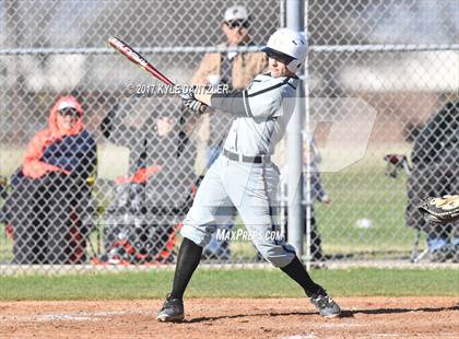 Thumbnail 3 in V.R. Eaton vs Pittsburg (Celina Tournament) photogallery.
