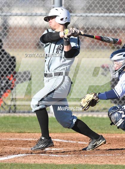Thumbnail 3 in V.R. Eaton vs Pittsburg (Celina Tournament) photogallery.