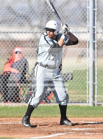 Thumbnail 2 in V.R. Eaton vs Pittsburg (Celina Tournament) photogallery.