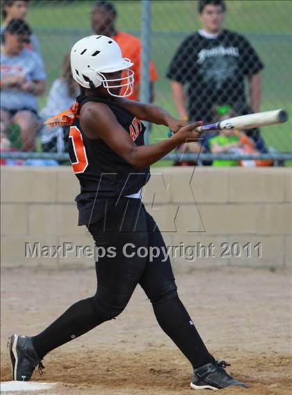 Thumbnail 3 in Gladewater @ Gilmer photogallery.