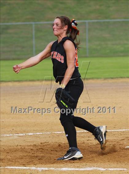 Thumbnail 1 in Gladewater @ Gilmer photogallery.