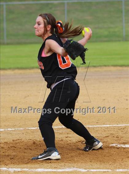 Thumbnail 3 in Gladewater @ Gilmer photogallery.