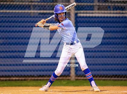 Thumbnail 3 in Oak Ridge vs Grand Oaks photogallery.