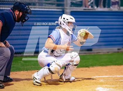 Thumbnail 3 in Oak Ridge vs Grand Oaks photogallery.