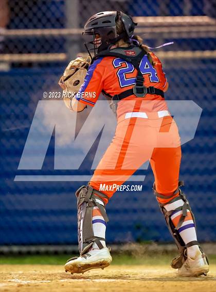 Thumbnail 2 in Oak Ridge vs Grand Oaks photogallery.