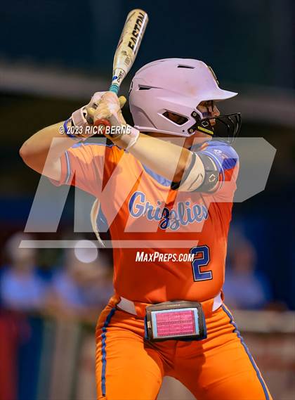 Thumbnail 1 in Oak Ridge vs Grand Oaks photogallery.