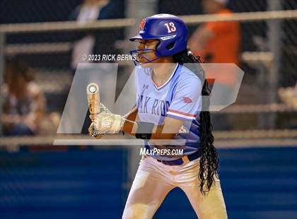 Thumbnail 2 in Oak Ridge vs Grand Oaks photogallery.