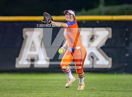 Thumbnail 1 in Oak Ridge vs Grand Oaks photogallery.