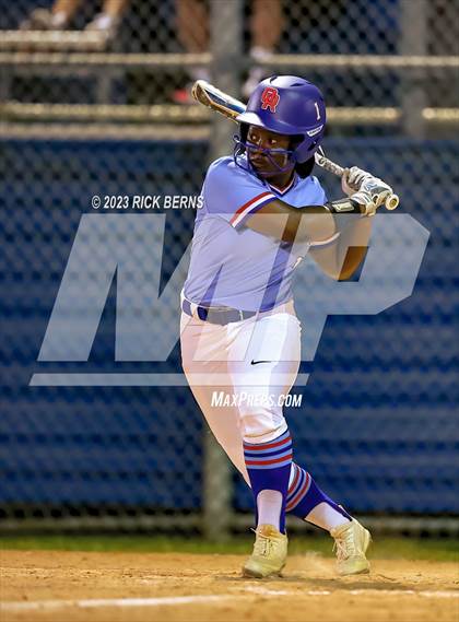 Thumbnail 1 in Oak Ridge vs Grand Oaks photogallery.