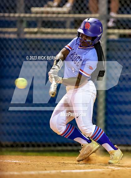 Thumbnail 2 in Oak Ridge vs Grand Oaks photogallery.