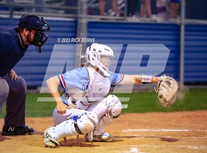 Thumbnail 3 in Oak Ridge vs Grand Oaks photogallery.