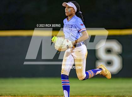 Thumbnail 1 in Oak Ridge vs Grand Oaks photogallery.
