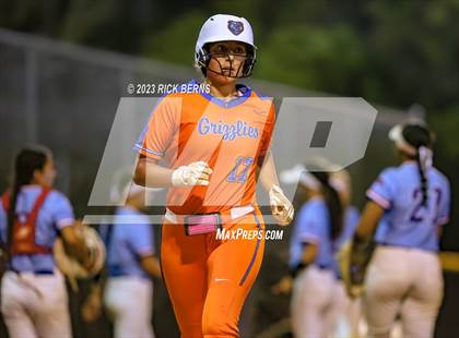 Thumbnail 2 in Oak Ridge vs Grand Oaks photogallery.