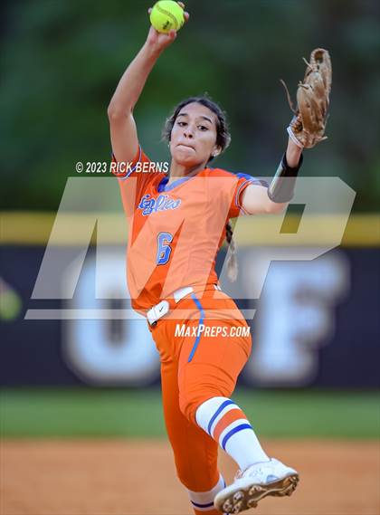 Thumbnail 3 in Oak Ridge vs Grand Oaks photogallery.