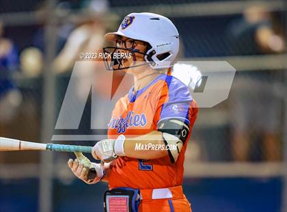 Thumbnail 2 in Oak Ridge vs Grand Oaks photogallery.