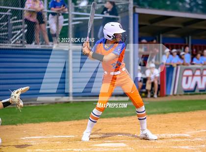 Thumbnail 2 in Oak Ridge vs Grand Oaks photogallery.