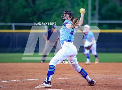 Thumbnail 2 in Oak Ridge vs Grand Oaks photogallery.
