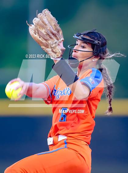 Thumbnail 2 in Oak Ridge vs Grand Oaks photogallery.
