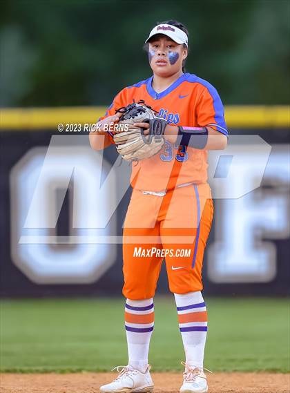Thumbnail 2 in Oak Ridge vs Grand Oaks photogallery.
