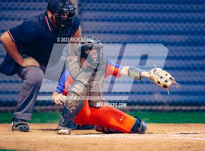 Thumbnail 2 in Oak Ridge vs Grand Oaks photogallery.